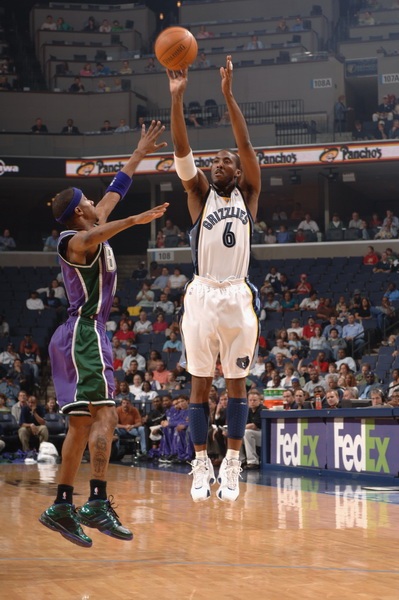 了年轻球员 了年轻球员