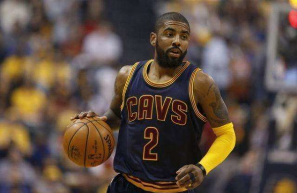 面对马刺内 面对马刺内