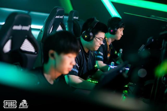 团队8周 团队8周